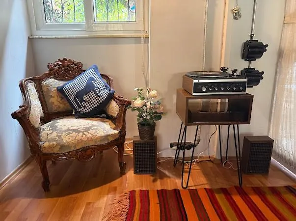 Merkez Kaleici Muhtesem Bahceli * Antalya