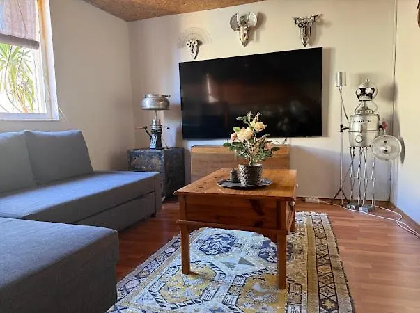 Merkez Kaleici Muhtesem Bahceli