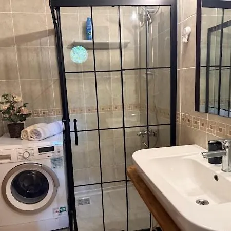 Merkez Kaleici Muhtesem Bahceli Villa Antalia